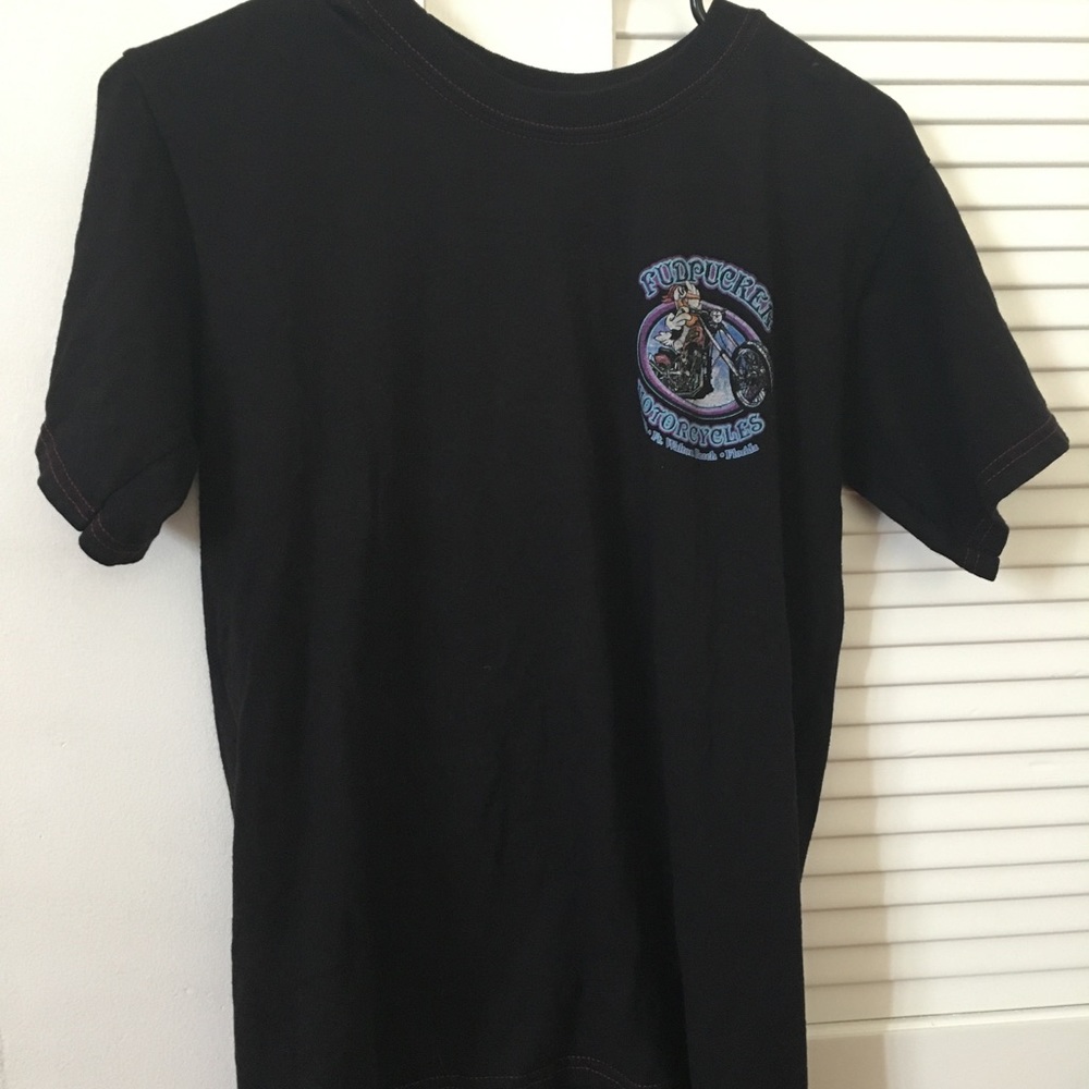 Fud pucker vintage tshirt. Size medium, black